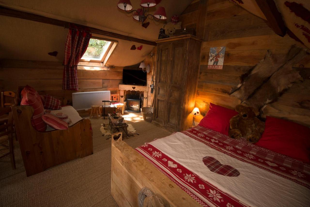 Gite "Le Refuge" Dans Un Domaine De 7Ha Au Calme Vimoutiers Exterior foto