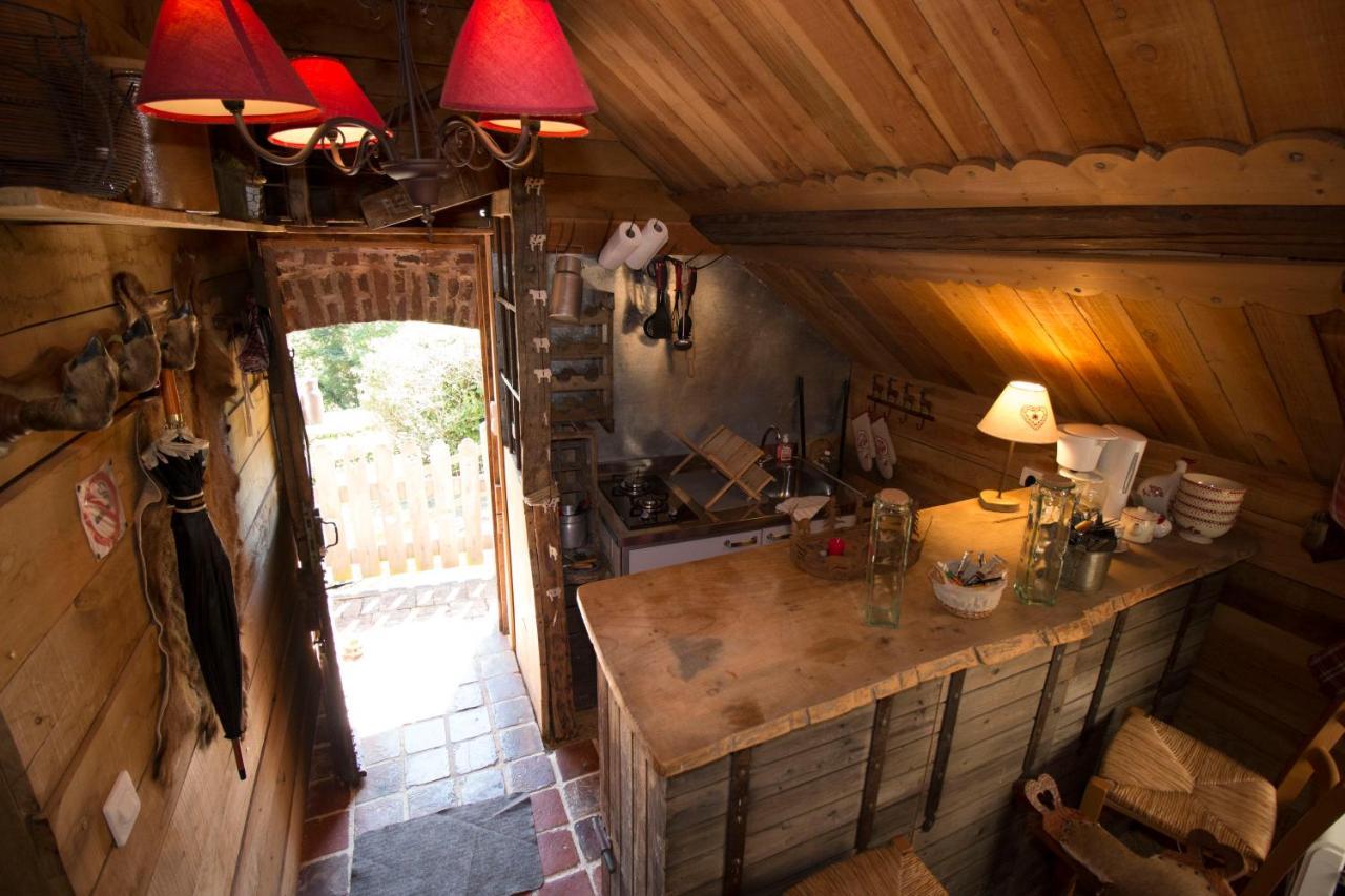 Gite "Le Refuge" Dans Un Domaine De 7Ha Au Calme Vimoutiers Exterior foto