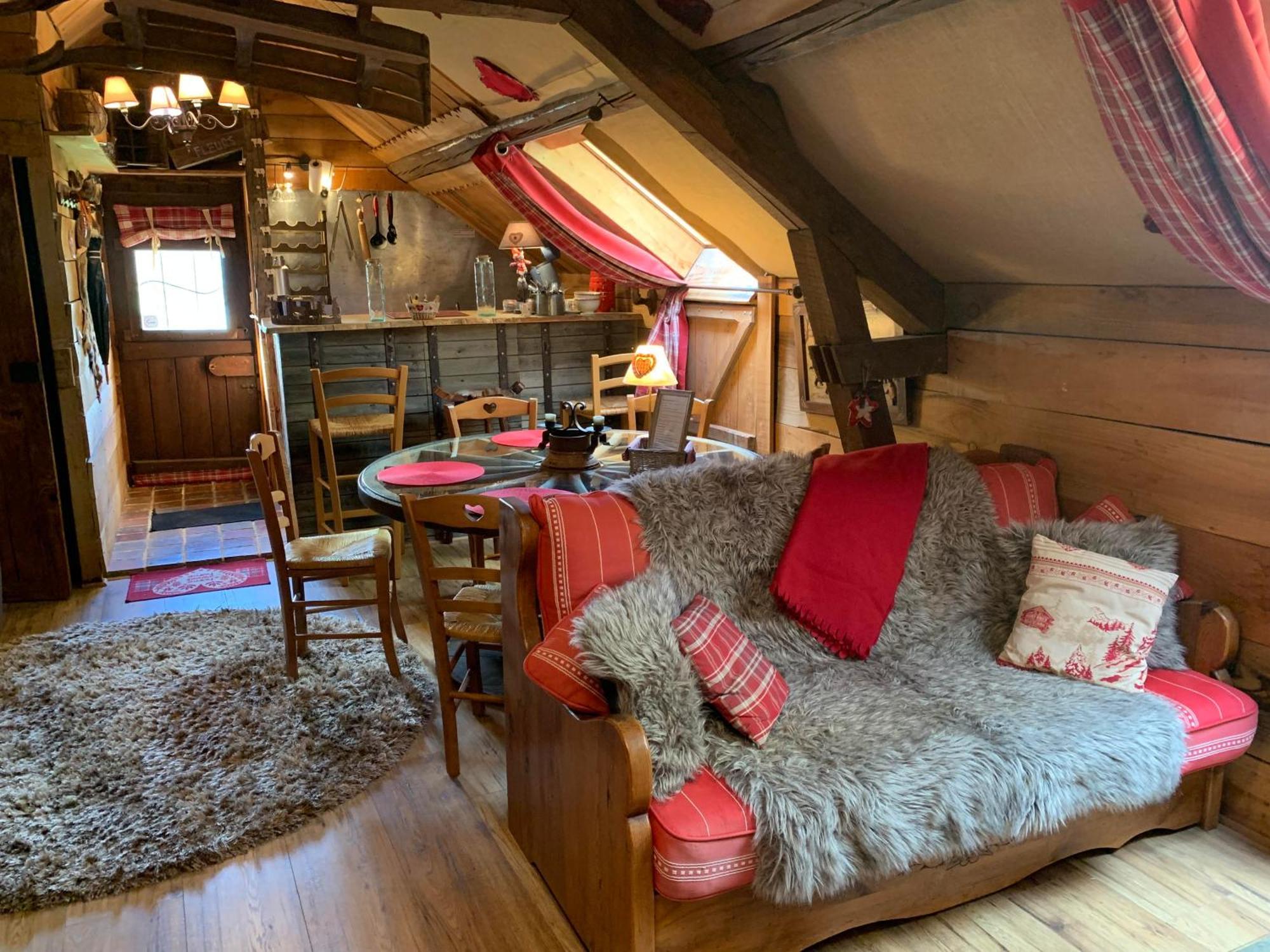Gite "Le Refuge" Dans Un Domaine De 7Ha Au Calme Vimoutiers Exterior foto